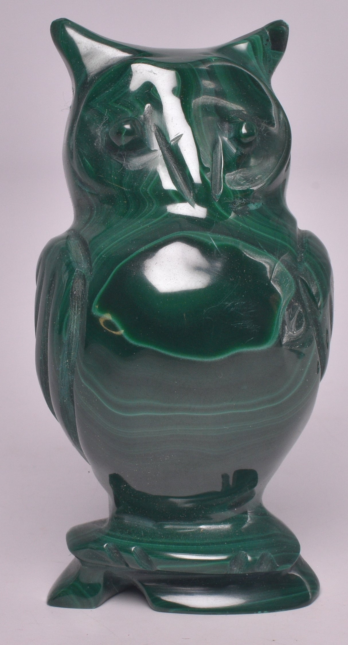MALACHITE CRYSTAL OWL CARVING P847