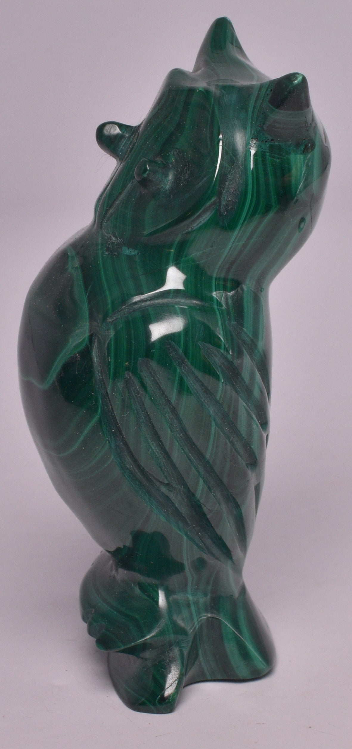 MALACHITE CRYSTAL OWL CARVING P847