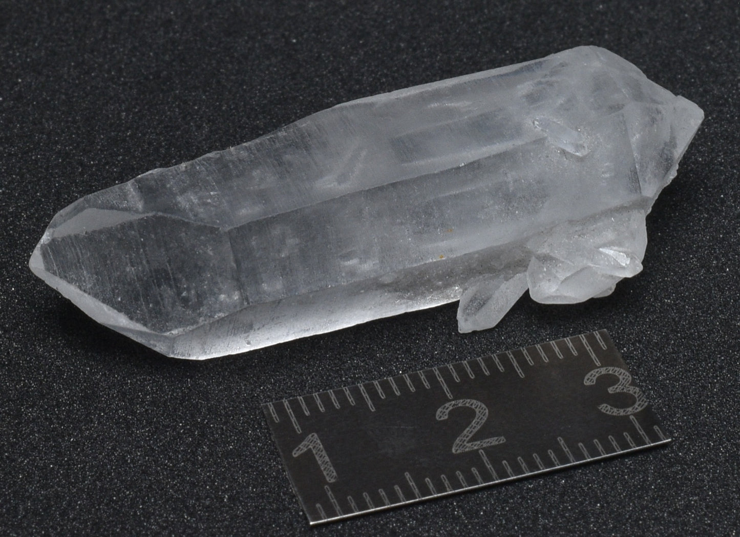 QUARTZ CRYSTAL MULTIBLE POINT P1064