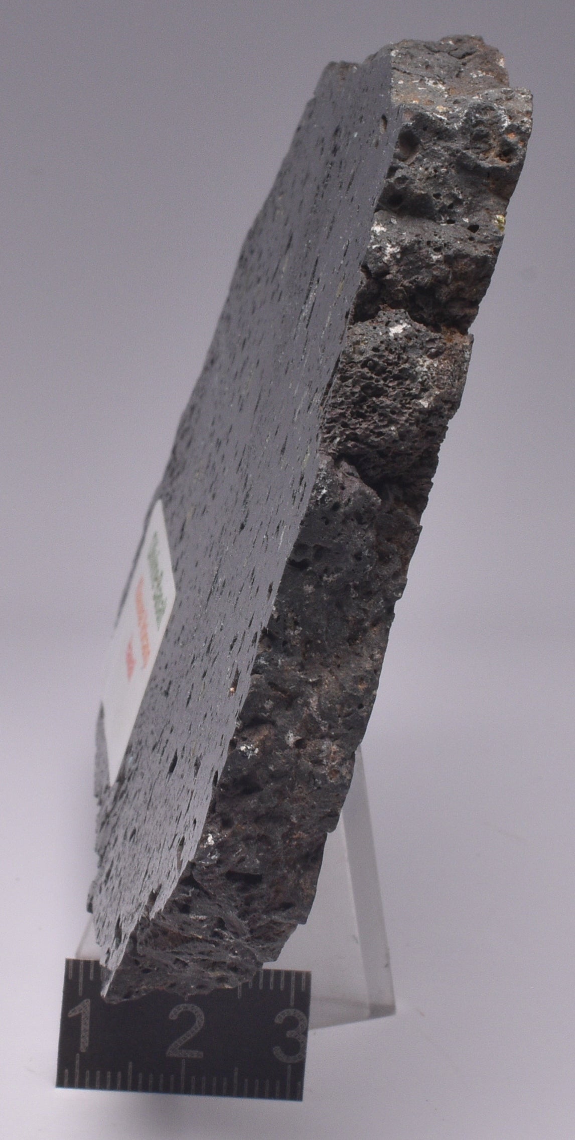 OLIVINE BASALT SLICE, KILAUEA VOLCANO, HAWAII S176