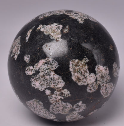 PUDDING STONE SPHERE P737